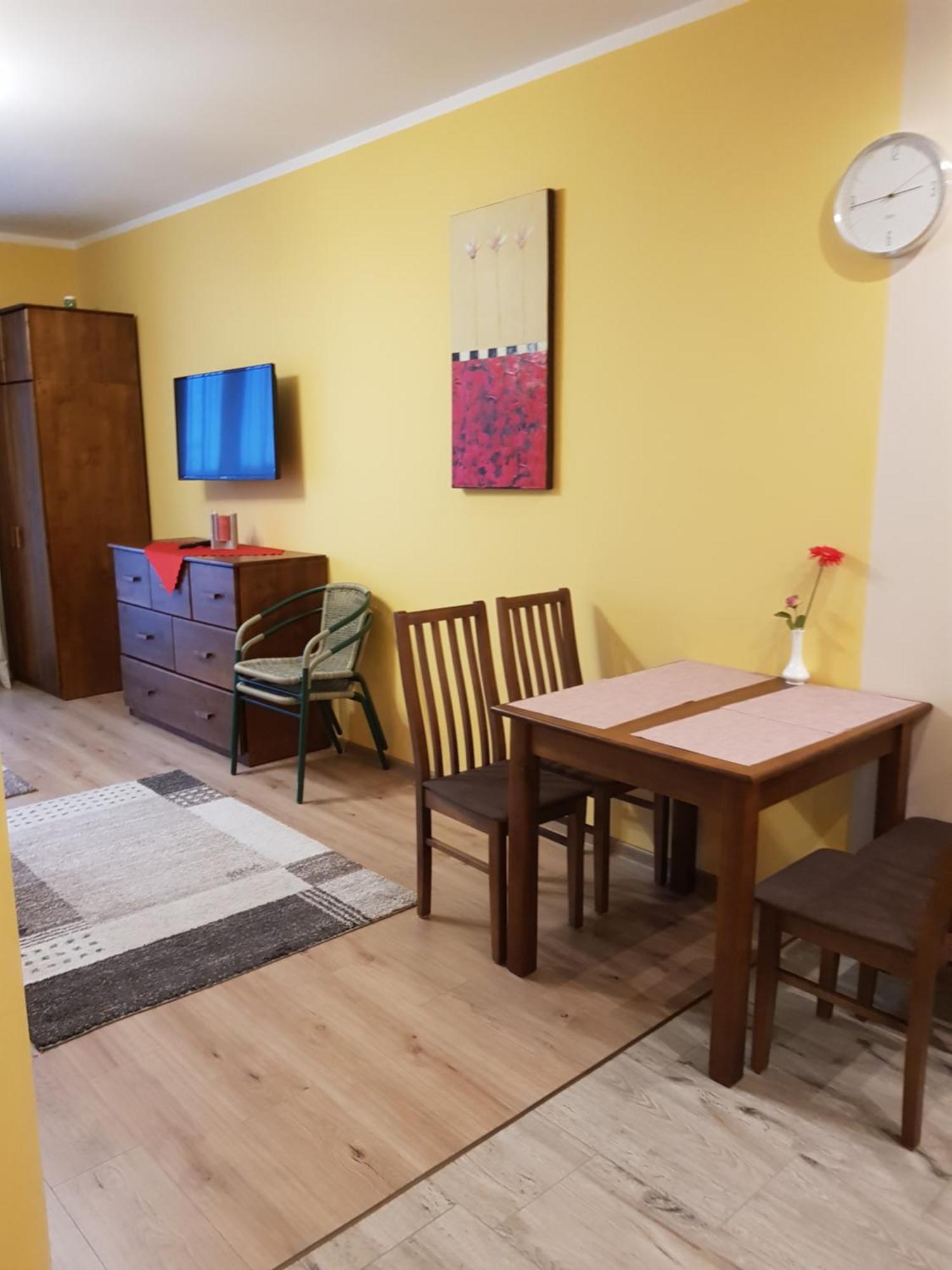 Etna Polonia Apartamenty Kolobrzeg Bagian luar foto